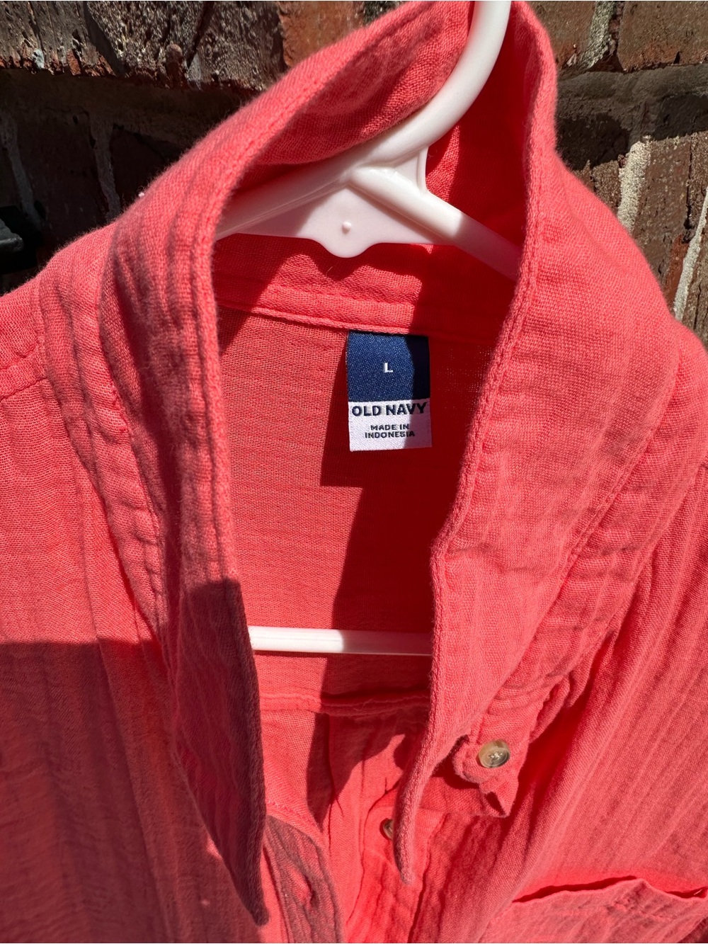 Old Navy Women’s. Button-Up gauze cotton blouse, peach color. L